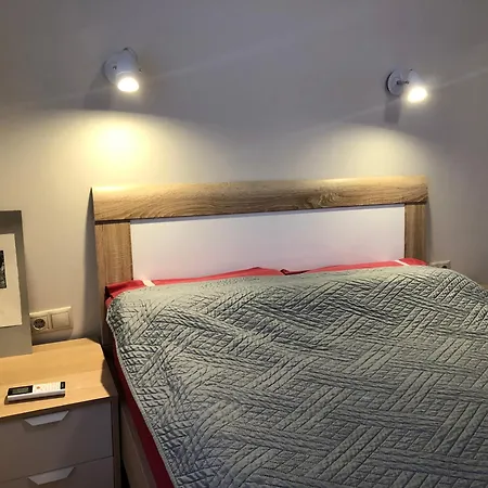 דירה Artistic Neon *