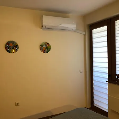 شقة Artistic Neon *