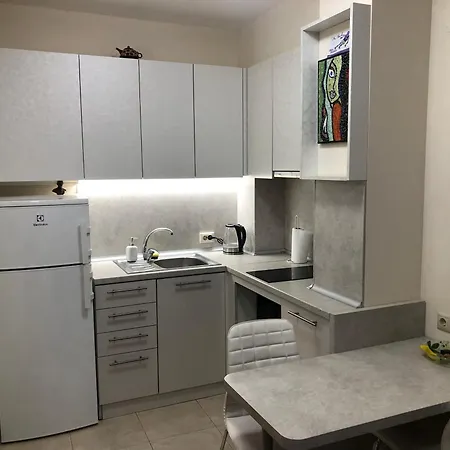 شقة Artistic Neon *