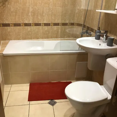 Artistic Neon شقة *