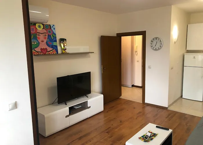 아파트 Artistic Neon 반스코